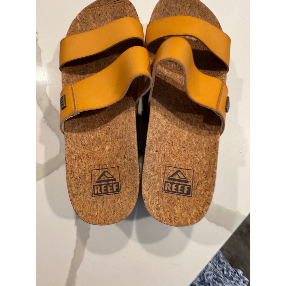 Reef Vista Hi 2.5 Mustard Yellow Platform Sandals Cork Footbed Womens 8